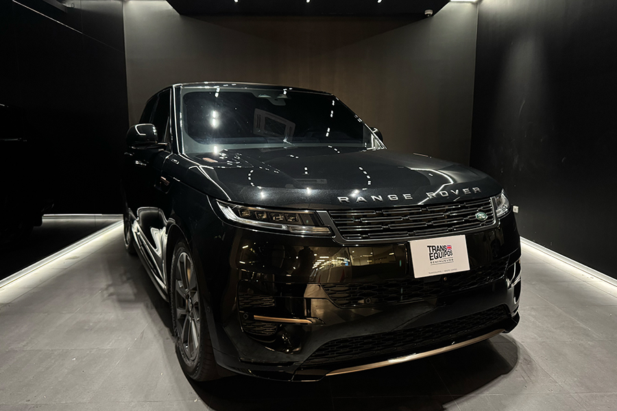 RANGE ROVER SPORT D300 DYNAMIC SE